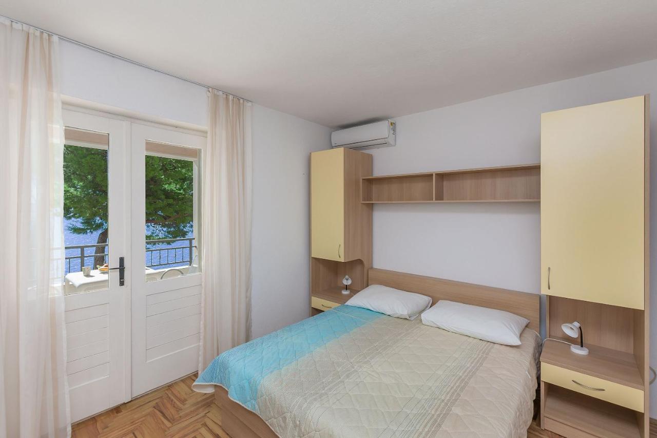 Apartments Ilijanka Брела Екстериор снимка